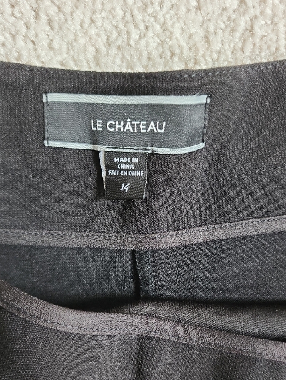 le chateau Black High-Waist Buttoned Shorts Sz 14 - Picture 3 of 5